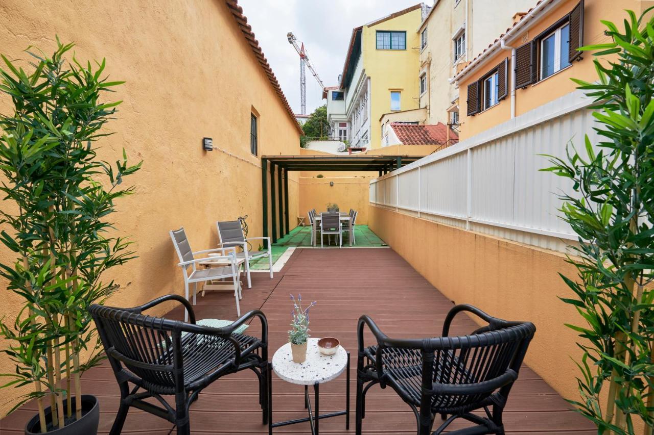 Renovated And Spacious Duplex Apartment With Patio, By Timecooler Lisboa Eksteriør bilde