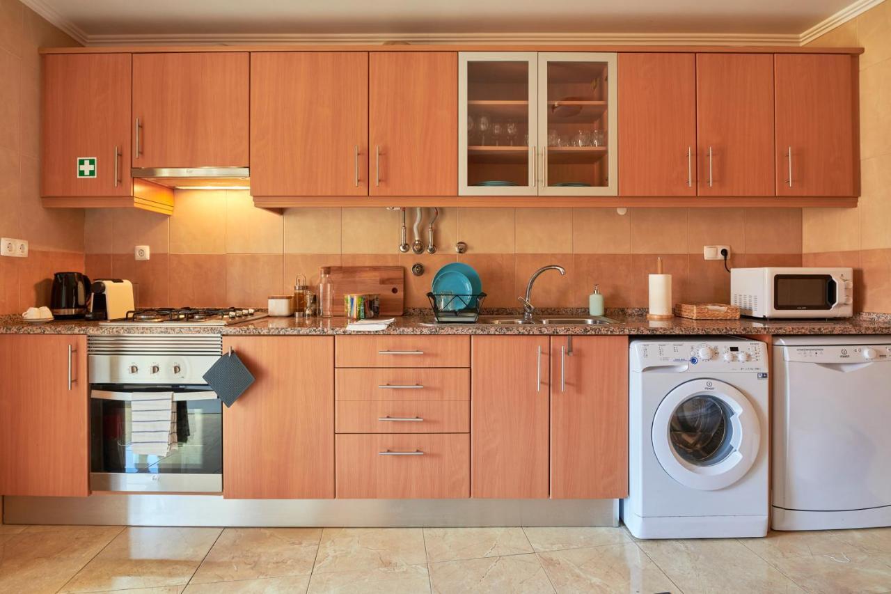 Renovated And Spacious Duplex Apartment With Patio, By Timecooler Lisboa Eksteriør bilde