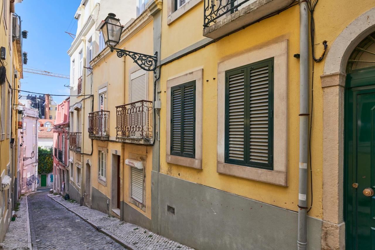 Renovated And Spacious Duplex Apartment With Patio, By Timecooler Lisboa Eksteriør bilde
