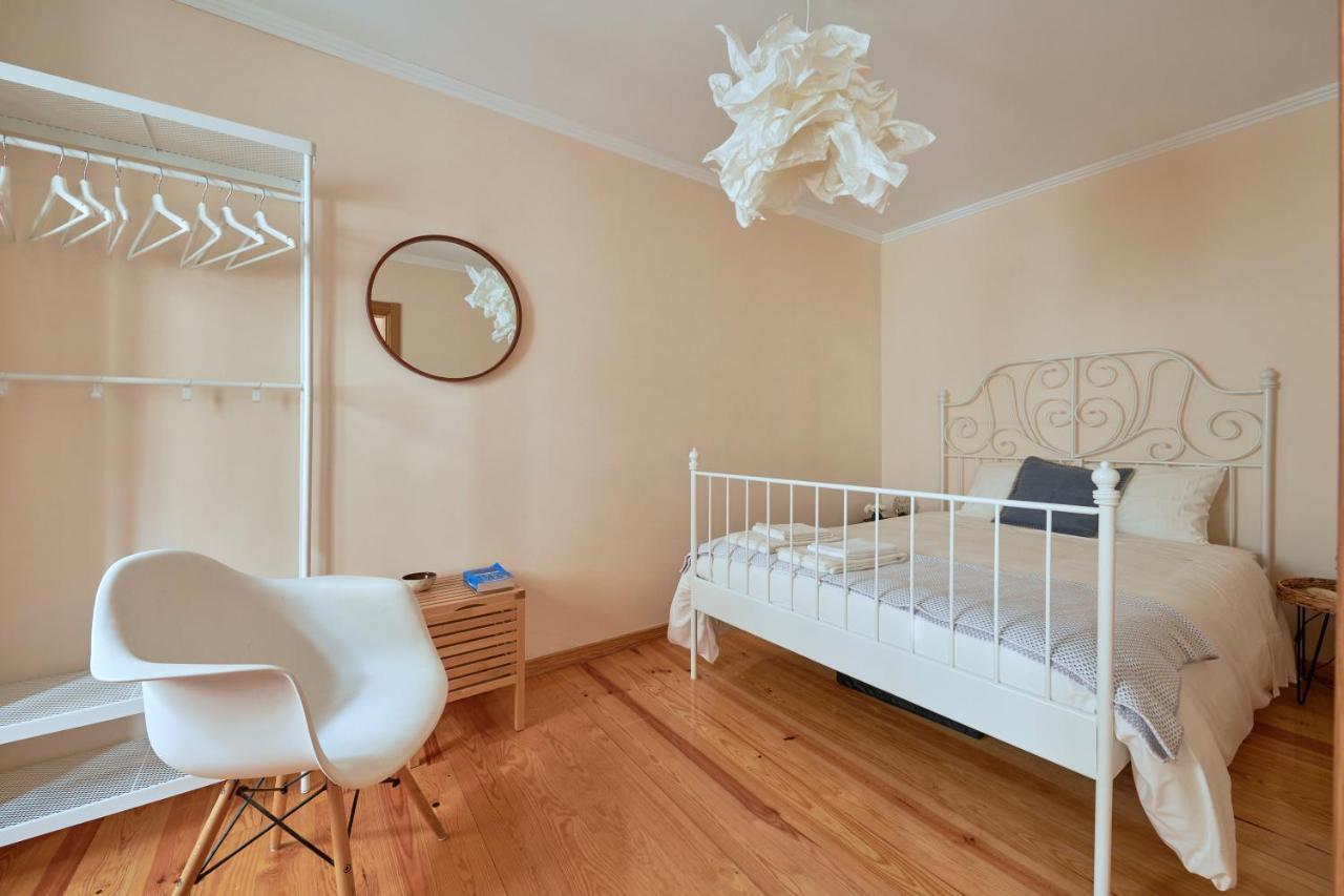 Renovated And Spacious Duplex Apartment With Patio, By Timecooler Lisboa Eksteriør bilde