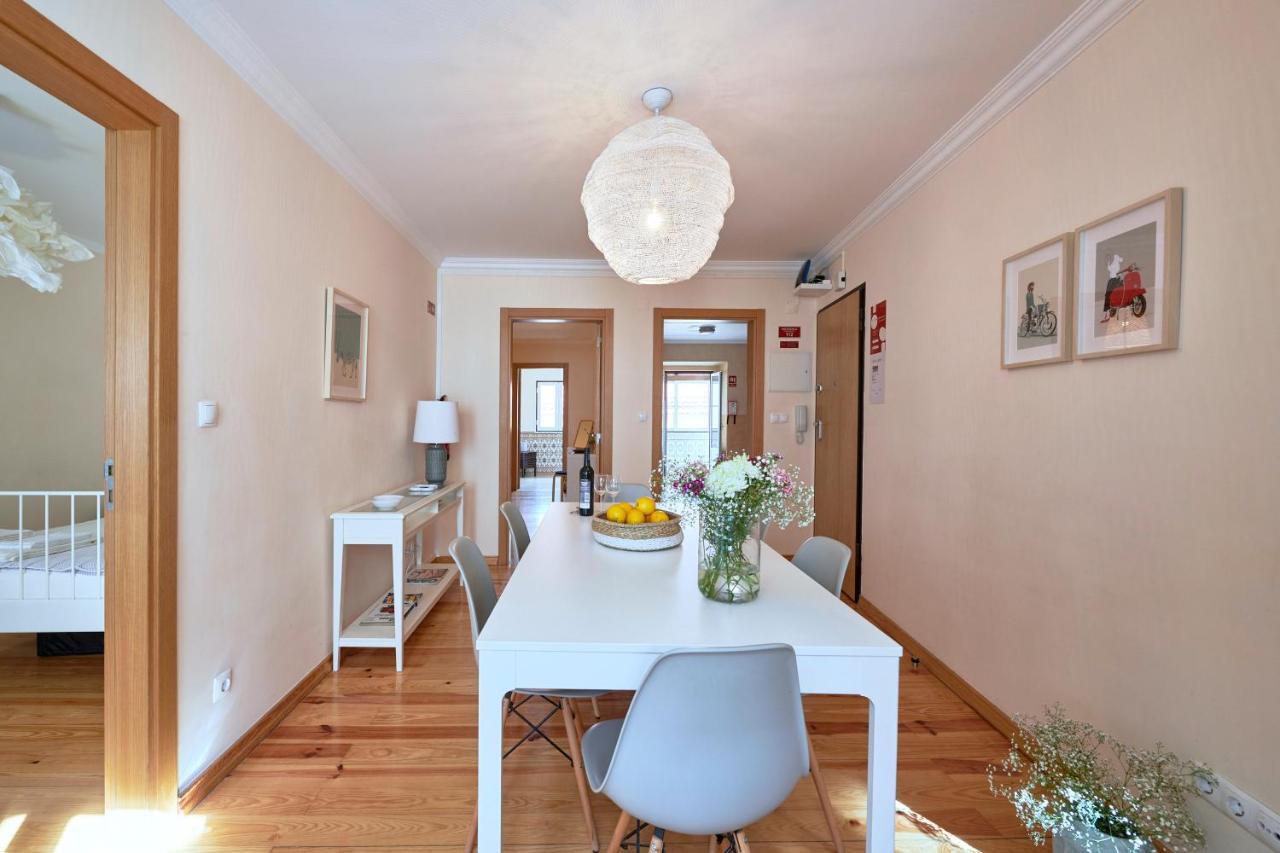 Renovated And Spacious Duplex Apartment With Patio, By Timecooler Lisboa Eksteriør bilde