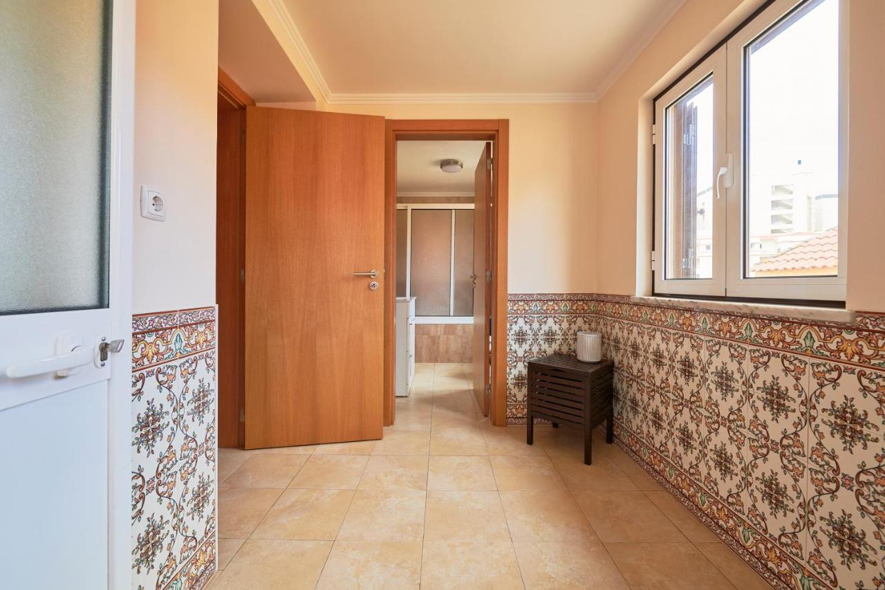Renovated And Spacious Duplex Apartment With Patio, By Timecooler Lisboa Eksteriør bilde