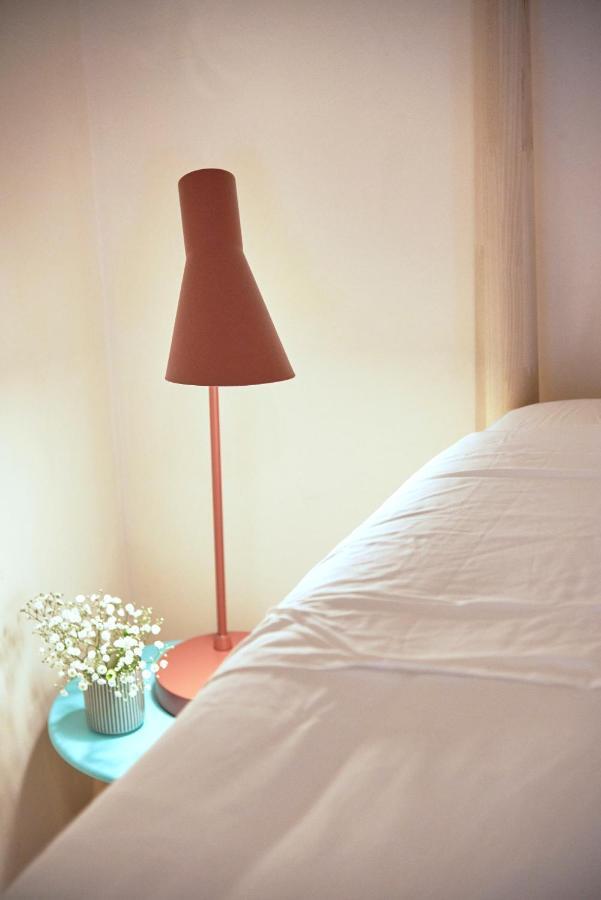 Renovated And Spacious Duplex Apartment With Patio, By Timecooler Lisboa Eksteriør bilde