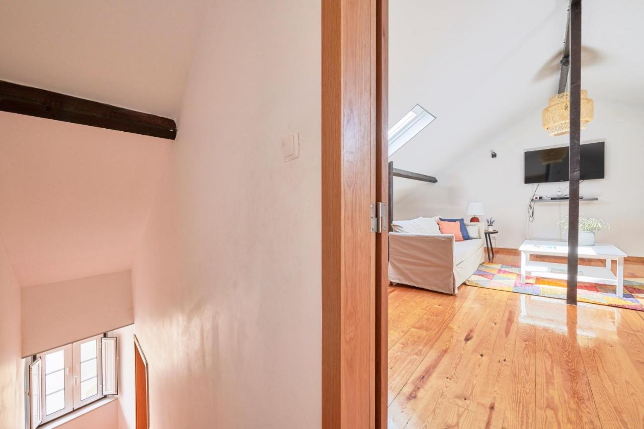 Renovated And Spacious Duplex Apartment With Patio, By Timecooler Lisboa Eksteriør bilde