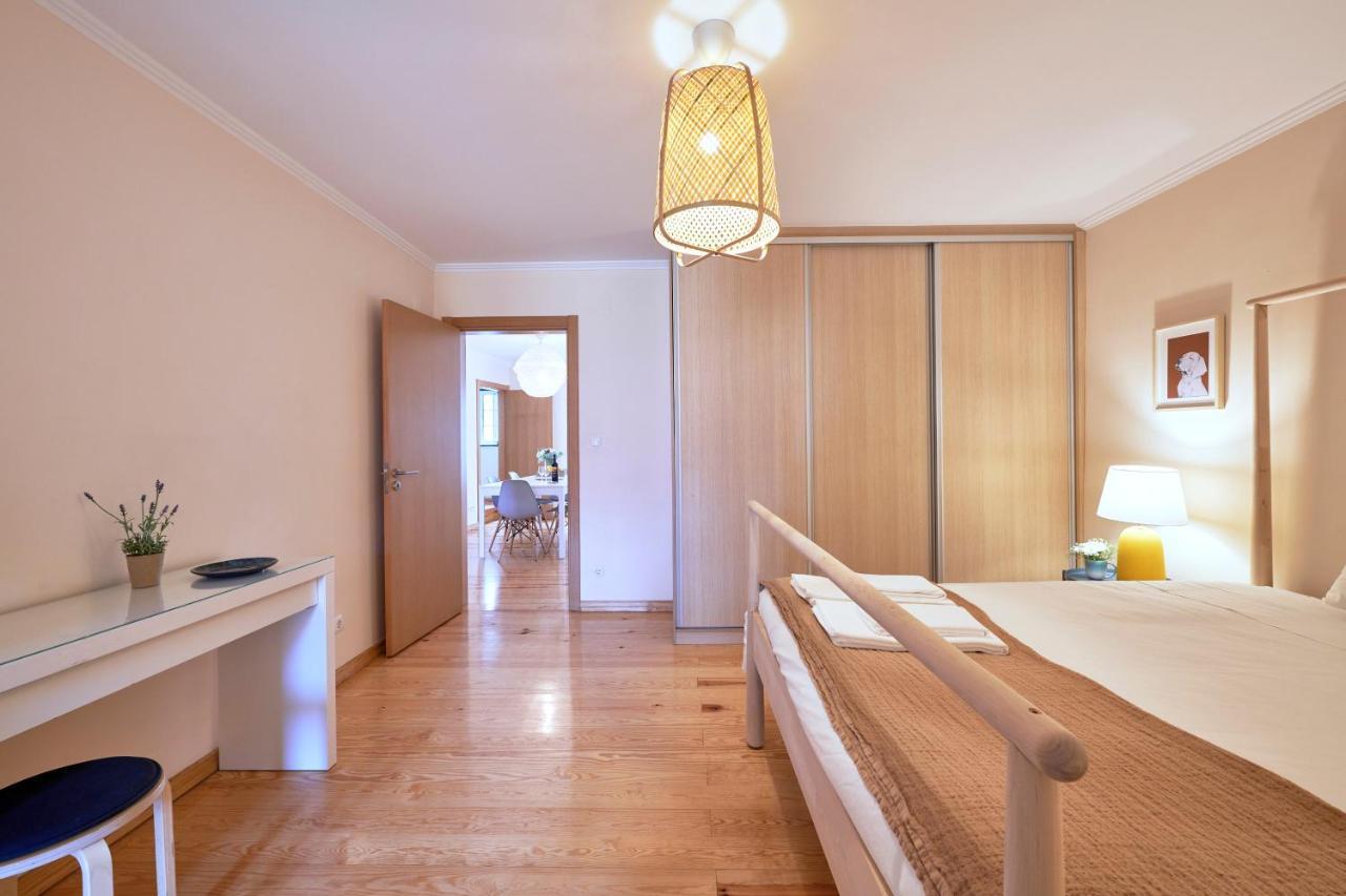 Renovated And Spacious Duplex Apartment With Patio, By Timecooler Lisboa Eksteriør bilde
